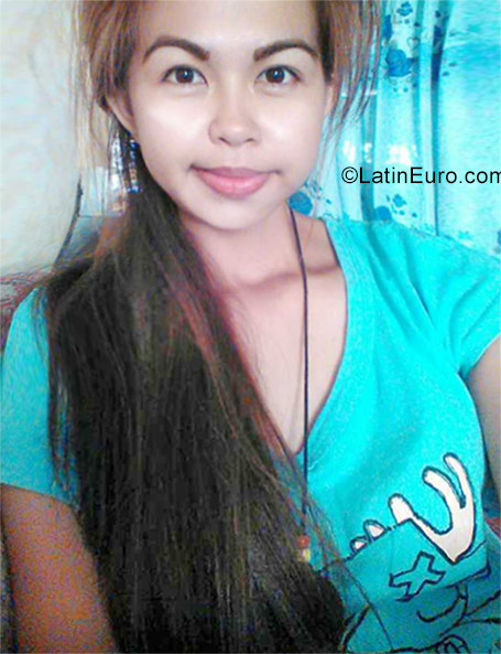 Date this passionate Philippines girl Germedita from Cebu City PH931