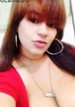 Date this voluptuous Dominican Republic girl Rosy from Santiago DO26775