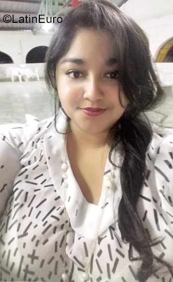 Date this good-looking Honduras girl YOLIBETH from San Pedro Sula HN2294