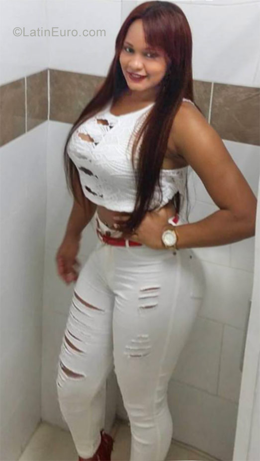 Date this cute Dominican Republic girl Lixandra from Puerto Plata DO26934