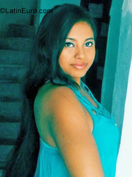 Date this charming Colombia girl Marcela from Cali CO19863