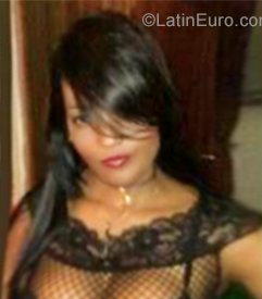Date this sultry Dominican Republic girl Luz from Santo Domingo DO27199