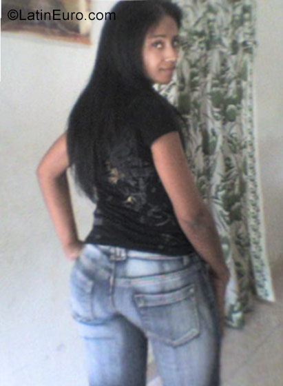 Date this attractive Dominican Republic girl Sobeyda from Santiago DO27433