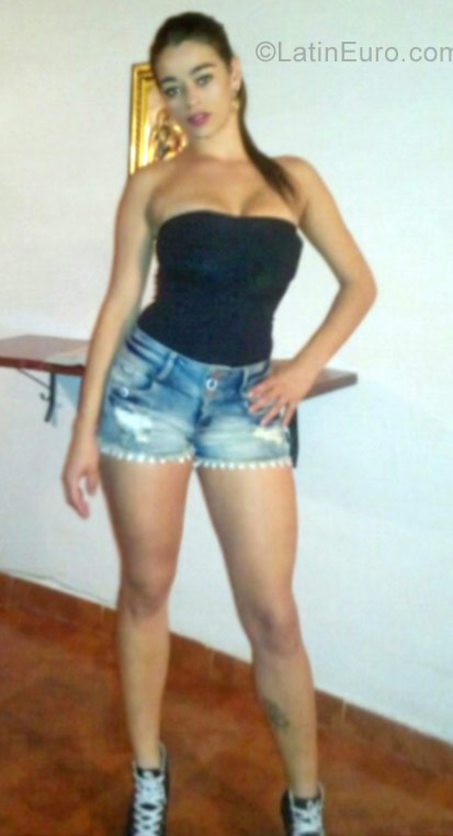 Date this passionate Colombia girl Paula from Medellin CO20283
