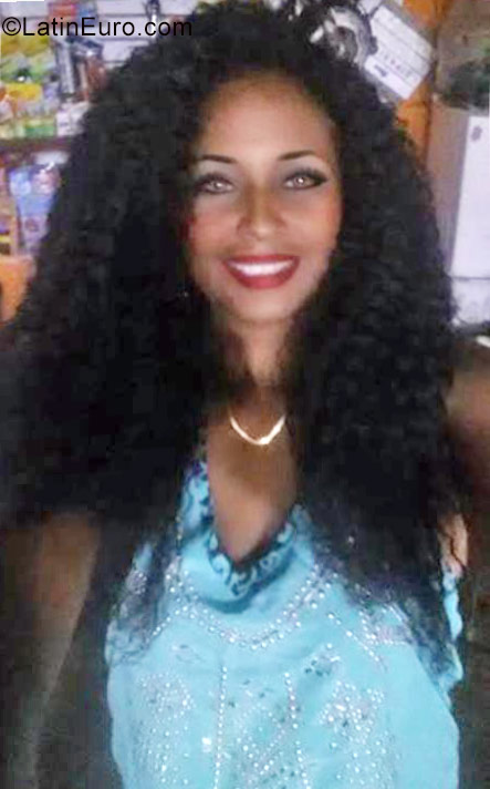 Date this lovely Dominican Republic girl Any yosina from Puerto Plata DO27542