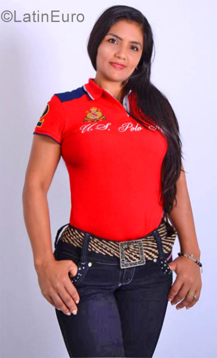 Date this passionate Colombia girl Marlene from Cali CO20395