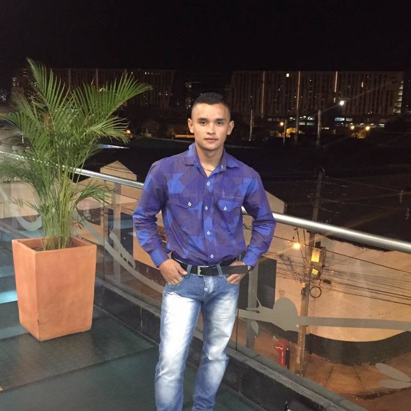 Date this hot Colombia man Steven Fernande from Bogota CO20894