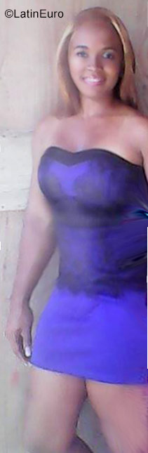 Date this hard body Dominican Republic girl Nolia from Nagua DO28188