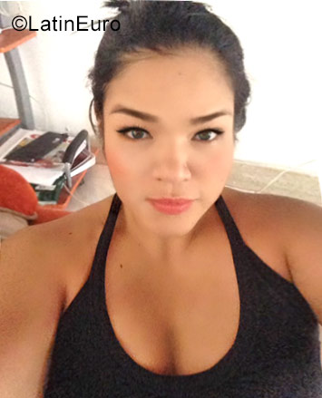 Date this pretty Colombia girl Katherine from Barrancabermeja CO21500