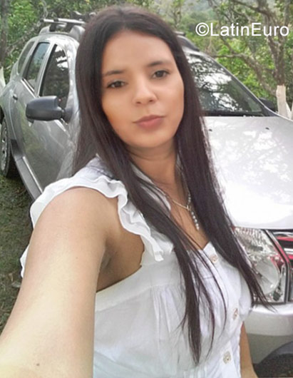 Date this young Colombia girl Marly from Bucaramanga CO21612