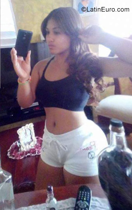 Date this exotic Dominican Republic girl Parsivana from Puerto Plata DO29237