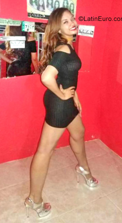 Date this cute Dominican Republic girl Katty from Santo Domingo DO29598