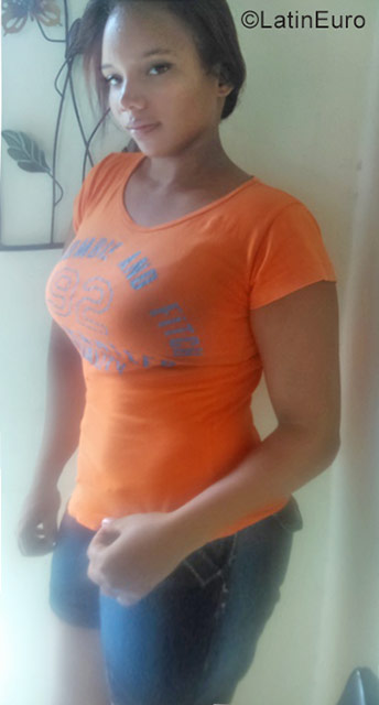 Date this gorgeous Dominican Republic girl Damaris from Puerto Plata DO29762