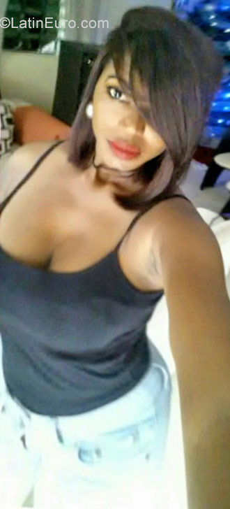 Date this fun Dominican Republic girl Shanelly from Santo Domingo DO29846