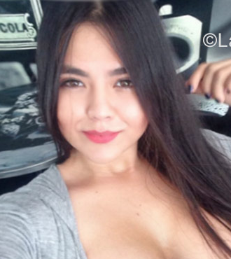 Date this pretty Colombia girl Laura lizeth from Bucaramanga CO22133