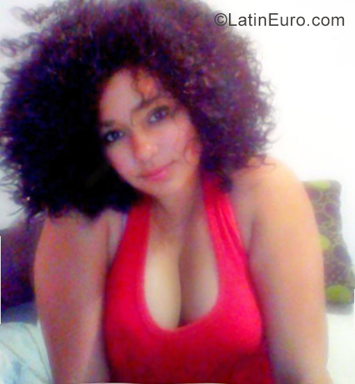 Date this passionate Colombia girl Vanesa from Pereira CO22193