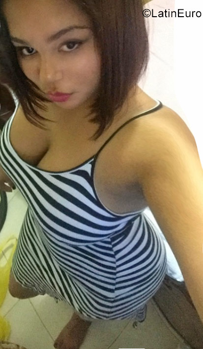Date this passionate Dominican Republic girl Zuleica from Puerto Plata DO30098