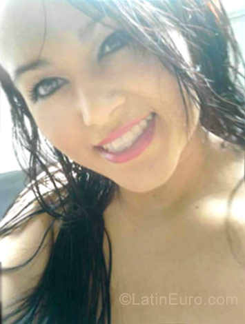 Date this funny Brazil girl Lee from Sao Paulo BR10280