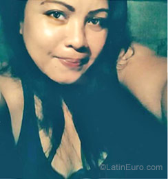Date this gorgeous Philippines girl Charlala from Manila PH983