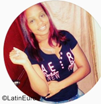 Date this cute Colombia girl Katherin from Barranquilla CO22356