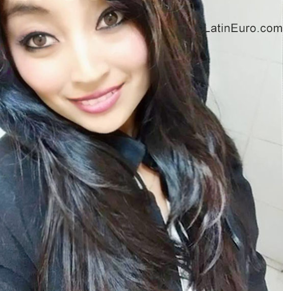 Date this lovely Peru girl Marlin from Lima PE1145