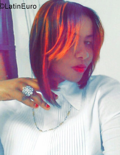 Date this passionate Dominican Republic girl Yafrely from Santo Domingo DO30548