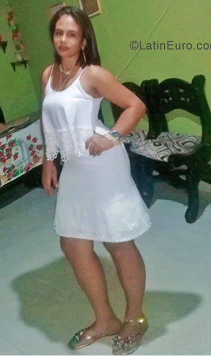 Date this voluptuous Colombia girl Sandi from Valledupar CO22613