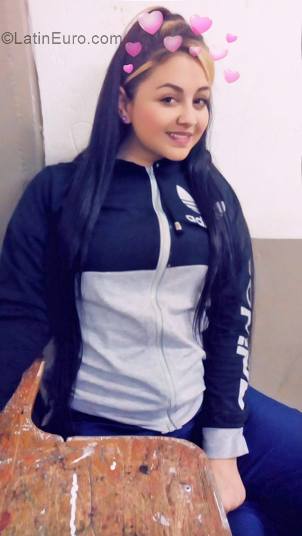 Date this passionate Colombia girl Paola from Medellin CO22718