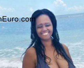 Date this hot Dominican Republic girl Yudelky from Santo Domingo DO31482