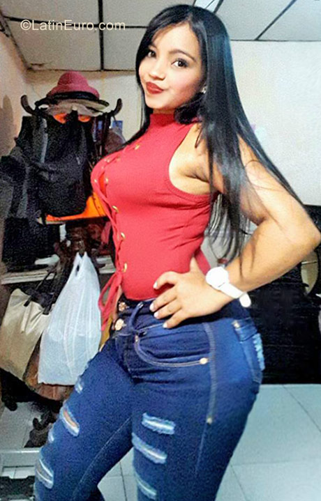 Date this young Colombia girl Stef from Barranquilla CO23336