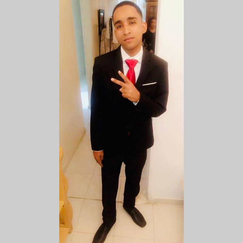 Date this gorgeous Dominican Republic man Carlos from Santo Domingo DO37046