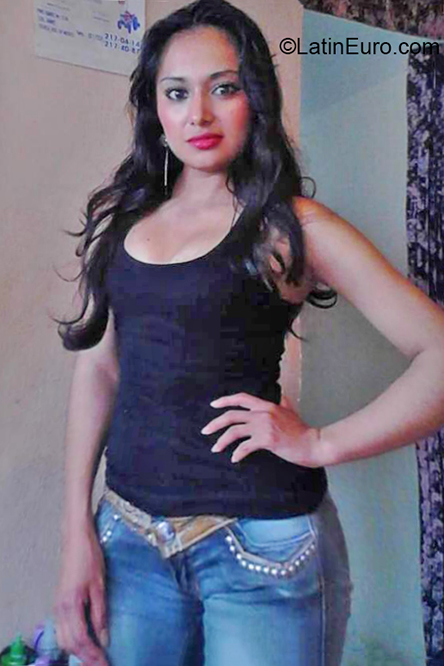 Date this stunning Mexico girl Estefani from Toluca MX2371