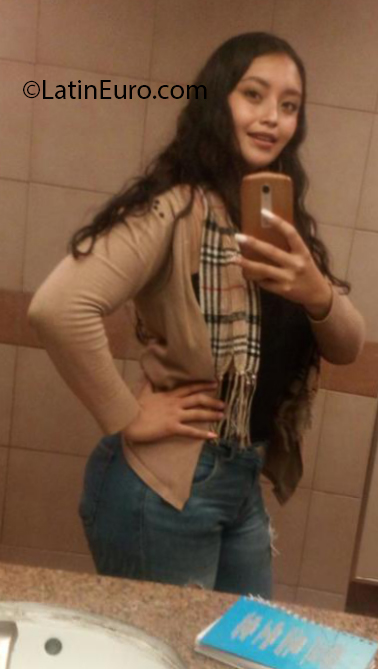 Date this nice looking Mexico girl Annie from Cuautitlan Izcalli MX2454