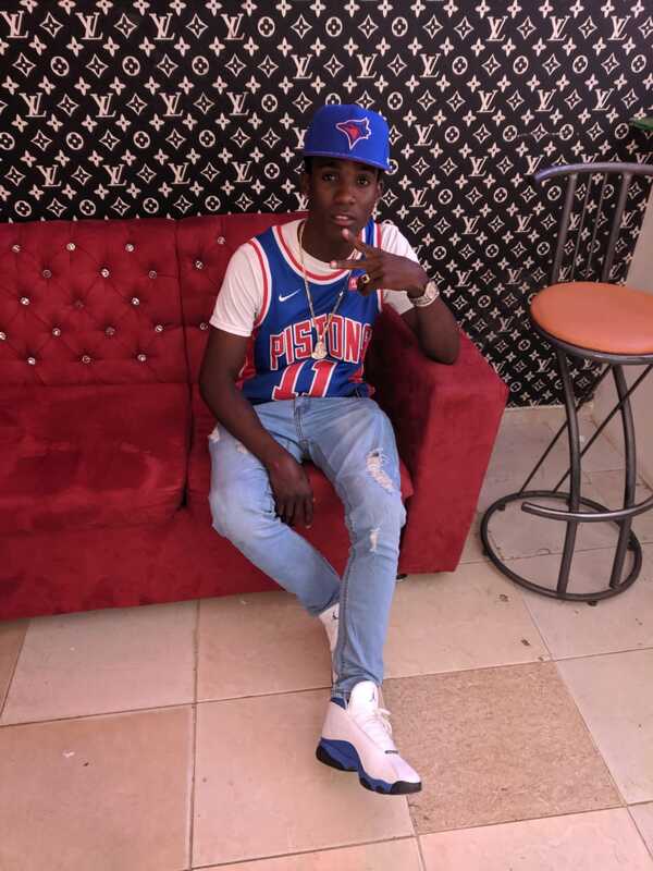Date this tall Dominican Republic man Angel from Santo Domingo DO40311