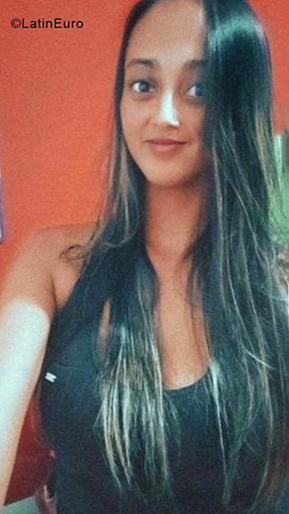 Date this foxy Brazil girl Gabriela from Rio De Janeiro BR11702