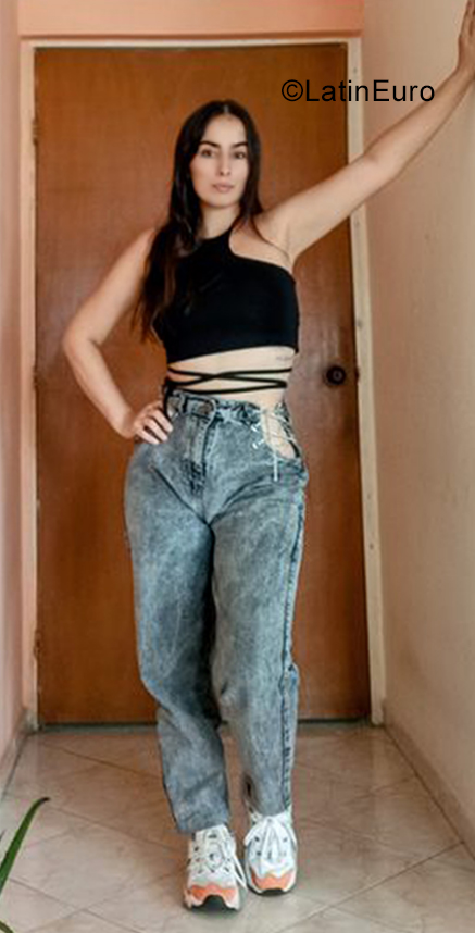 Date this attractive Colombia girl Lizeth from Barranquilla CO31669
