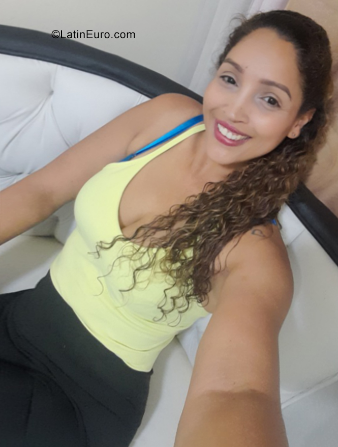 Date this delightful Colombia girl Maribel from Medellin CO31695