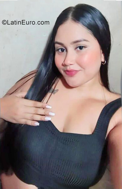 Date this good-looking Colombia girl Fabiola from Bogota CO31707