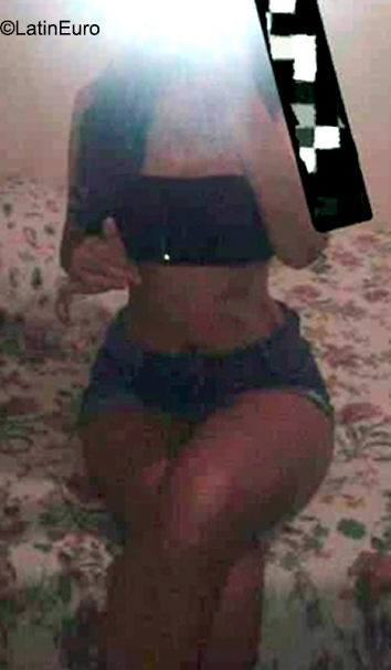 Date this stunning Paraguay girl Noemi from Asuncion PY71