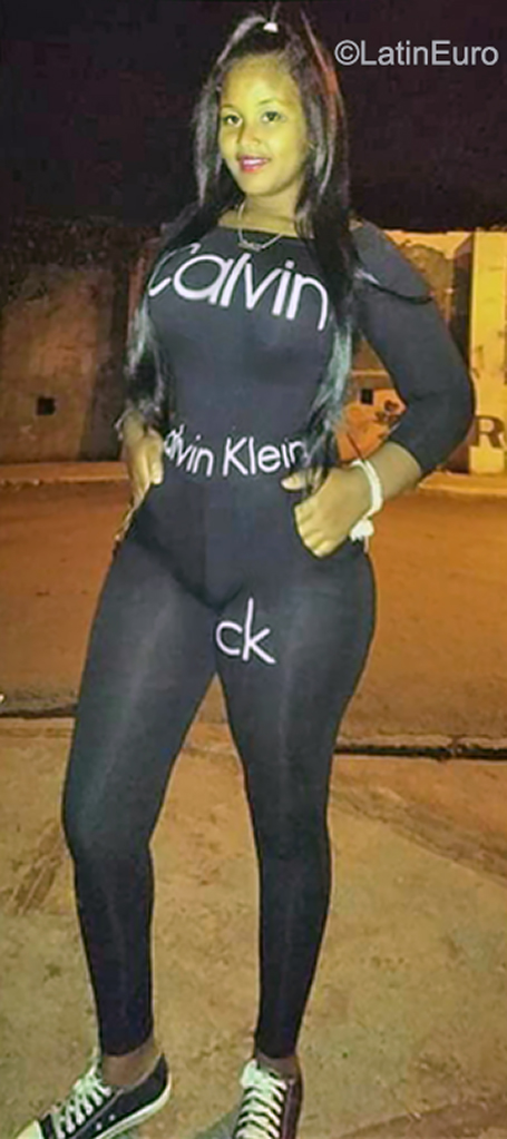 Date this delightful Dominican Republic girl Keyla from Santiago DO40877