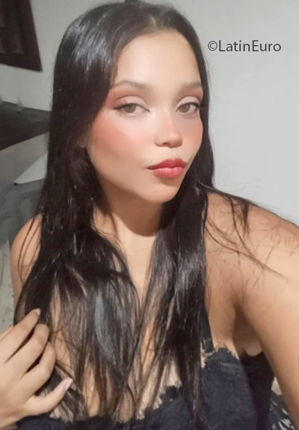 Date this charming Colombia girl Angie from Barranquilla CO31841