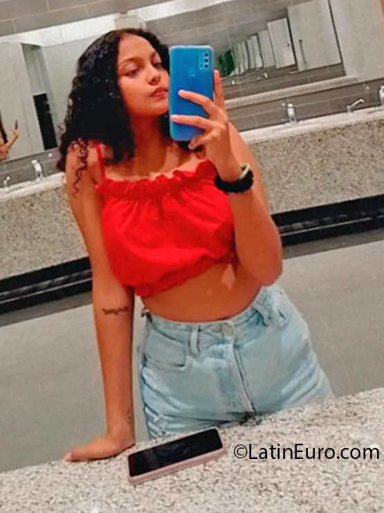 Date this stunning Colombia girl Jorleydis from Barranquilla CO31847