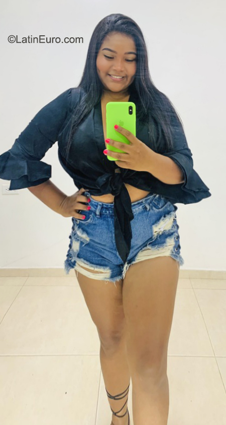 Date this funny Colombia girl Karen Brito from Valledupar CO31890