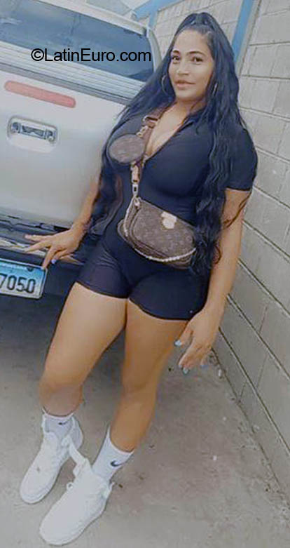 Date this delightful Dominican Republic girl Yulissa from Puerto Plata DO41025