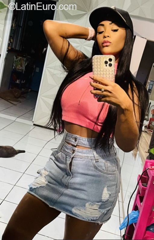 Date this attractive Brazil girl Antonia Marcela from Fortaleza BR12138