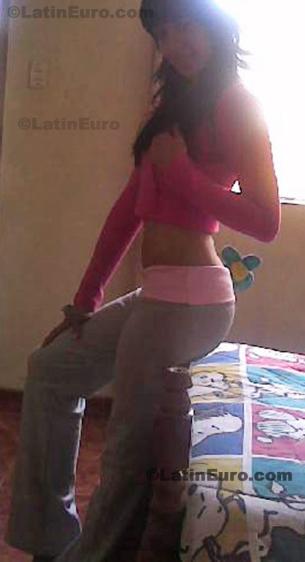 Date this cute Peru girl Maria from Arequipa N-1311