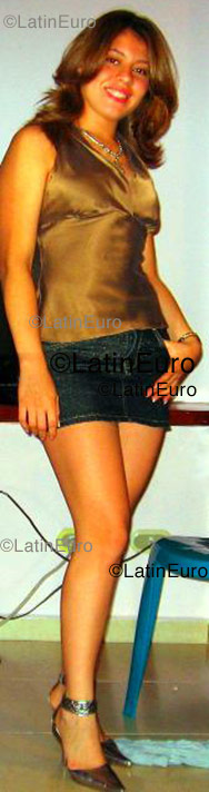 Date this attractive Honduras girl Andys- from  N-169