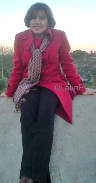 Date this foxy Mexico girl Erika from Tijuana N-267