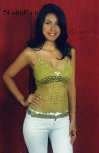 Date this fun Honduras girl Dinora from San Pedro Sula N-363