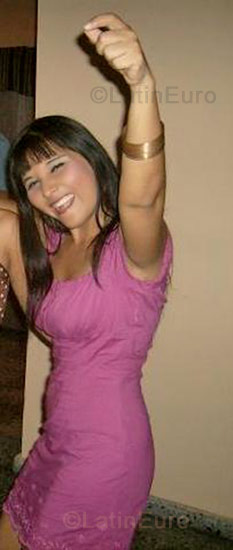 Date this beautiful Honduras girl Diana from San Pedro Sula N-382